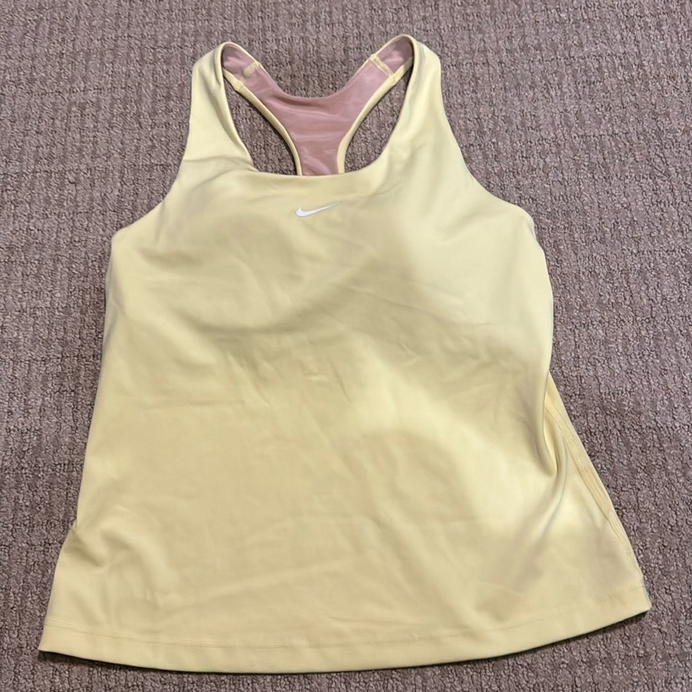 Women’s Nike racer back, dri fit, workout top.